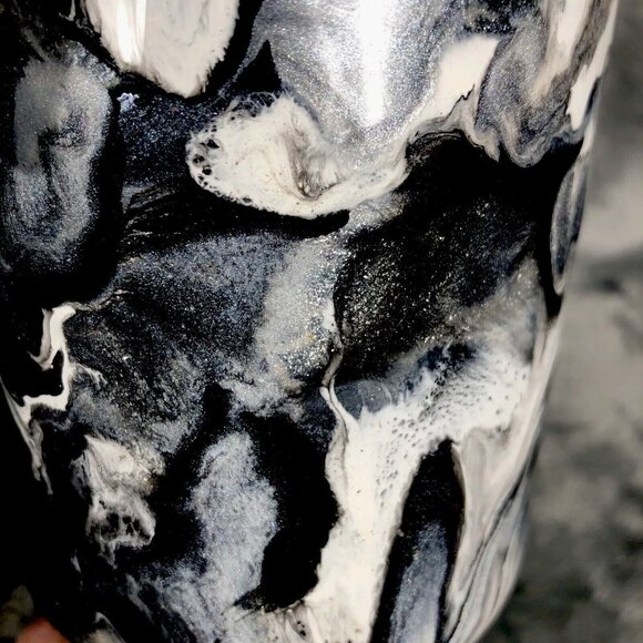Alcohol Ink Tumbler 30oz Black/White Insulated Stainless Steel With Lid Cup - Picture 5 of 6